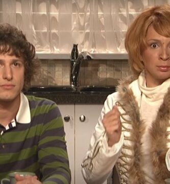 Weterynarze SNL Andy Samberg i Maya Rudolph łączą siły w nowej serii transmisji 1 d9f24ec3ecccc916f308c6568f690789f3196276