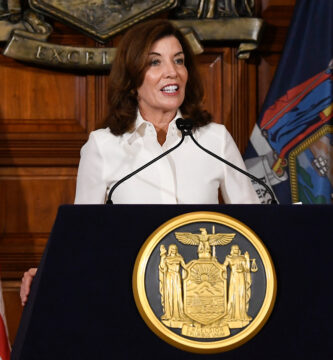 Gubernator Nowego Jorku Kathy Hochul – "Mam pewność siebie, odwagę i zdolność do prowadzenia nowojorczyków do przodu” 1 kathy hochul