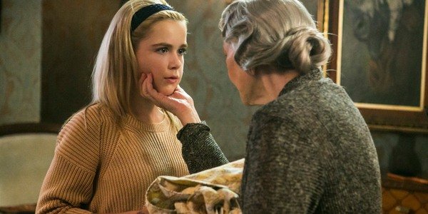 Ellen Burstyn i Kiernan Shipka w Kwiatach na poddaszu