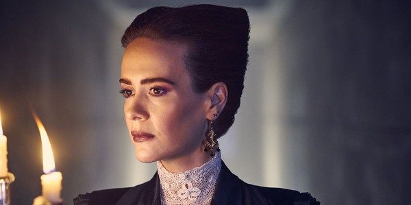 Sarah Paulson w American Horror Story.