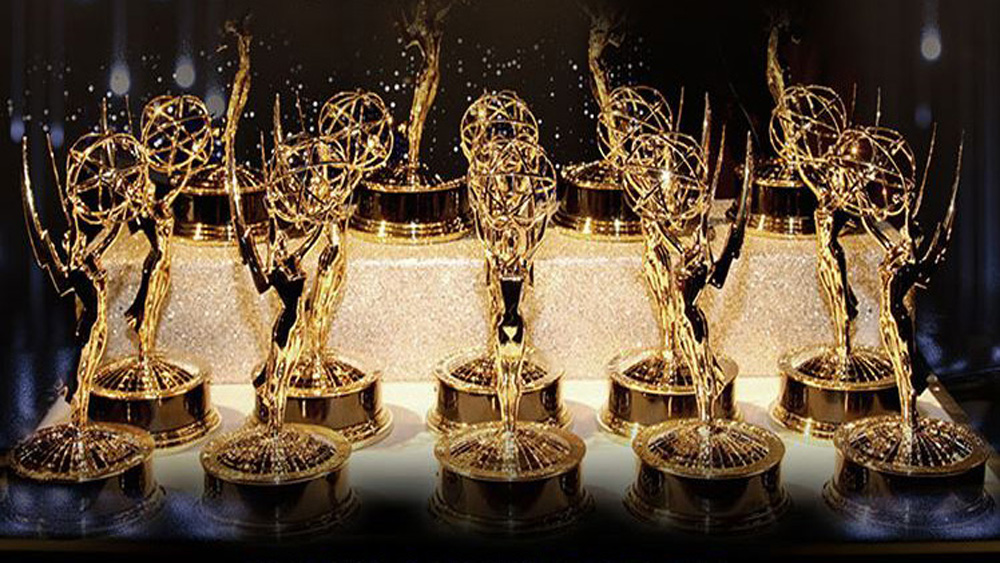 1632089747 Emmy statuettes