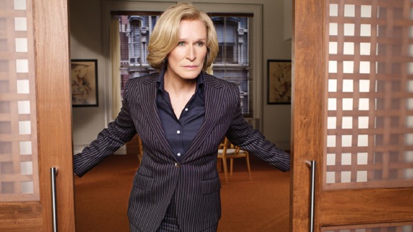 Glenn Close w uszkodzeniach efektów.