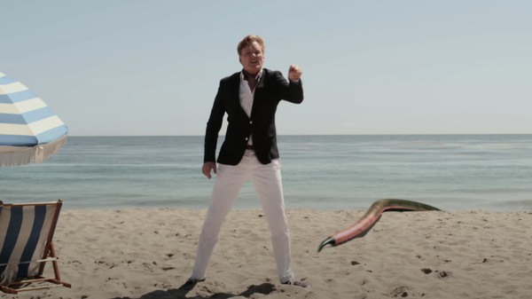 Conan O'Brien w Sharktopus vs. Pteracuda