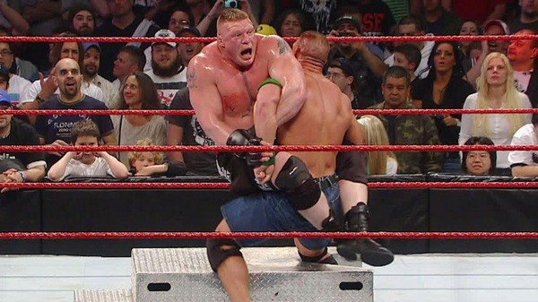 John Cena i Brock Lesnar na Extreme Rules 2012