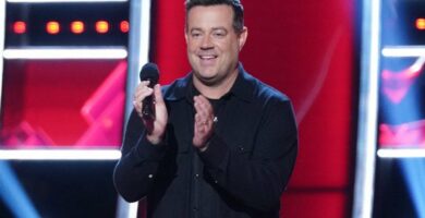 Carson Daly zyskał popularność na Twitterze, ponieważ prawo i porządek: fani SVU są tak szaleni z powodu jego Benson i Stabler Take 19 33b3cb1965816fd5b7b40ca962eaeee5909af651
