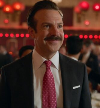 Ted Lasso Photo 010403 e1614556304814