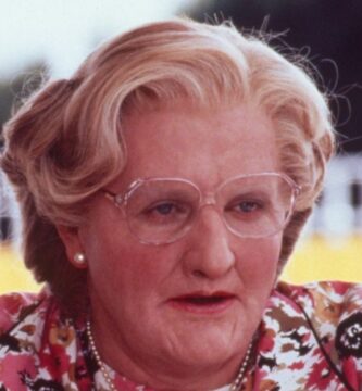 Prawdziwy powód, dla którego te sceny Robina Williamsa zostały wycięte z pani Doubtfire 2 l intro 1632361514
