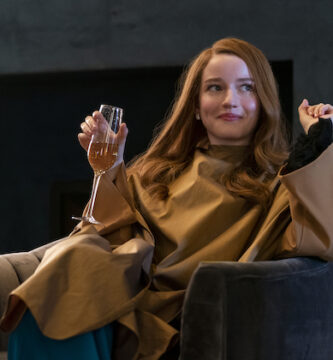 inventing anna premiere date netflix shonda rhimes
