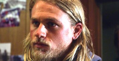 Wyjaśnienie zakończenia drugiego sezonu Sons of Anarchy 15 l intro 1654228392