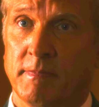 Kto gra Howarda On Better Call Saul? 3 l intro 1657574073