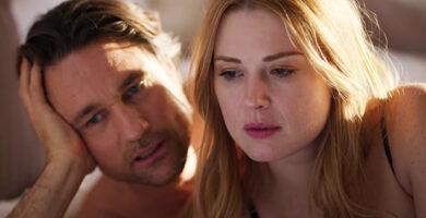 Alexandra Breckenridge z Virgin River przyznaje, że walczyła o ujawnienie ciąży w finale 4. sezonu 4 virgin river season 4 finale
