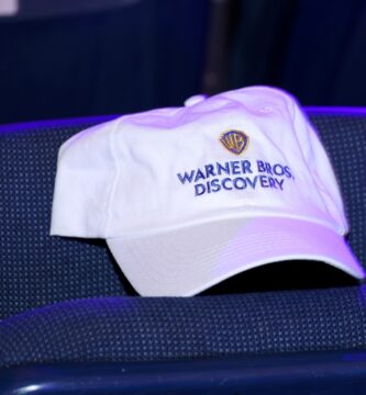 Warner Bros. Discovery zmierzy się z pierwszymi zarobkami po miesiącu miodowym, ponieważ zwolnienia i zbliżają się decyzje dotyczące przesyłania strumieniowego 2 Warner Bros Discovery