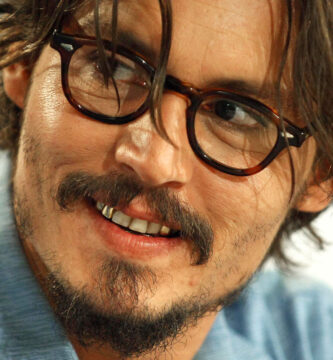 Johnny Depp przywrócił kiedyś kultową rolę w Family Guy 2 l intro 1662419742