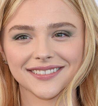 Dlaczego Chloe Grace Moretz już nigdy nie była taka sama po tym Family Guy Meme 3 l intro 1664240174