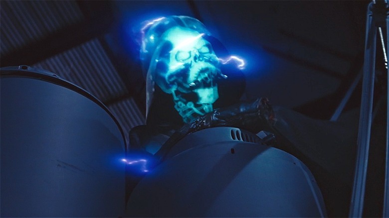 Darth Vader porażony prądem przez Force Lightning 