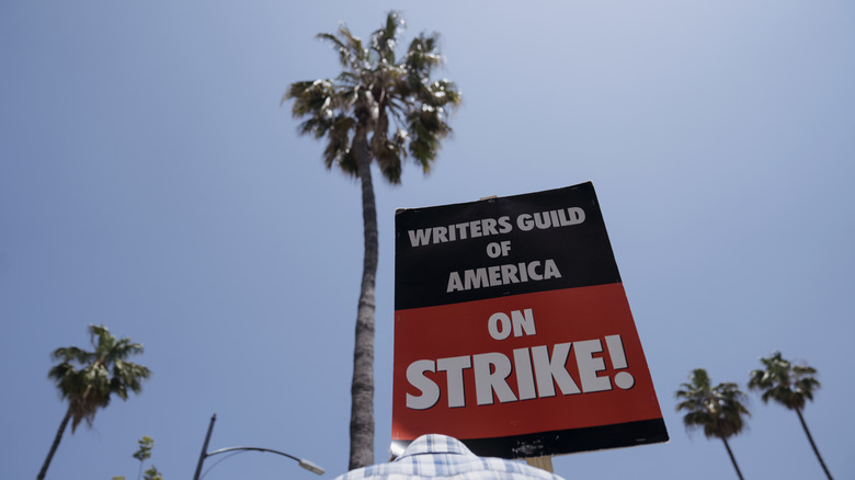 Znak strajku Writers Guild of America